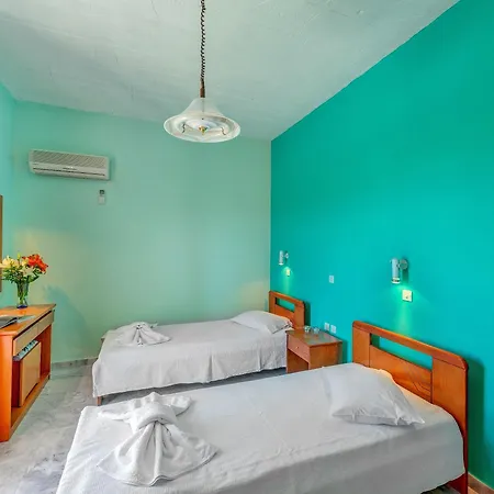Aparthotel Smaragdi Finikas (Syros)