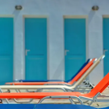 Aparthotel Smaragdi Finikas (Syros)
