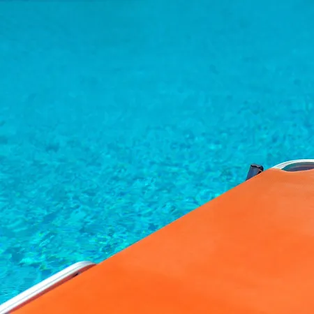 Aparthotel Smaragdi Finikas (Syros)