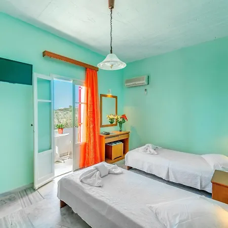 Apart-hotel Smaragdi 2*