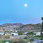Smaragdi 2* Finikas (Syros)