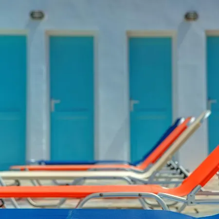 Smaragdi Aparthotel 2*