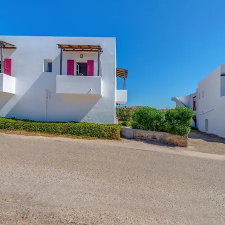 Smaragdi Finikas (Syros)