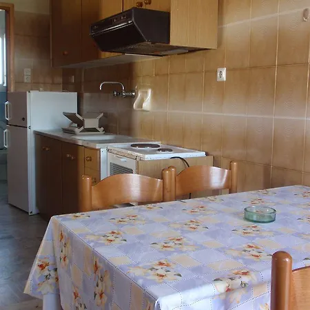 Smaragdi Φοίνικας