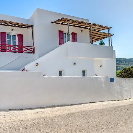 Smaragdi Aparthotel 2*