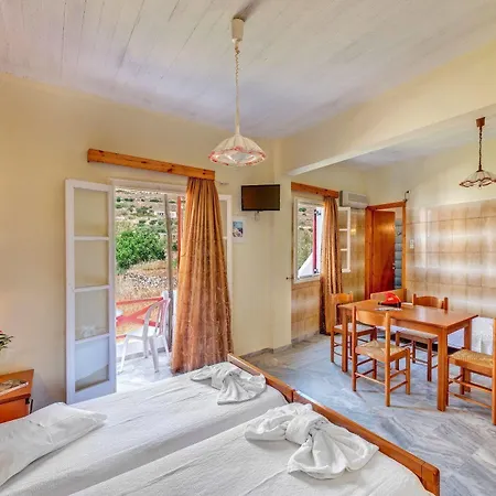 Smaragdi Aparthotel